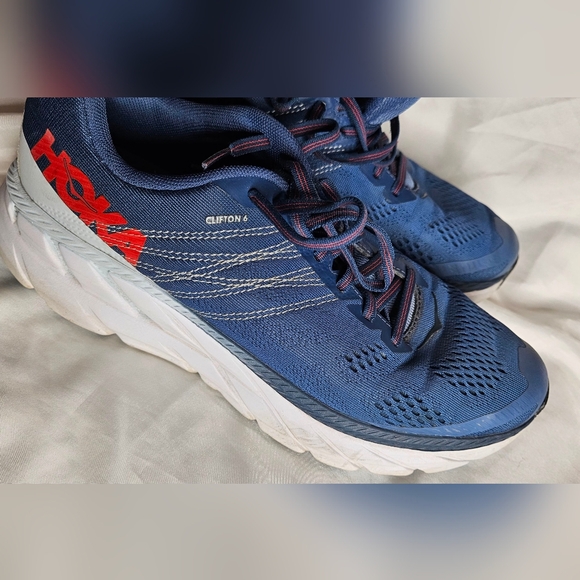 Hoka Men\'s Navy and Red Athletic Shoes 9.5 main image 14